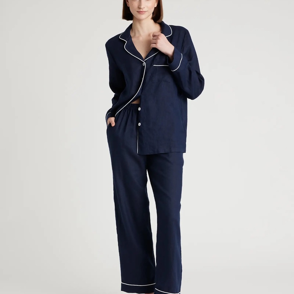 Quince Black 100% European Linen Long Sleeve Pajama Set with Piping